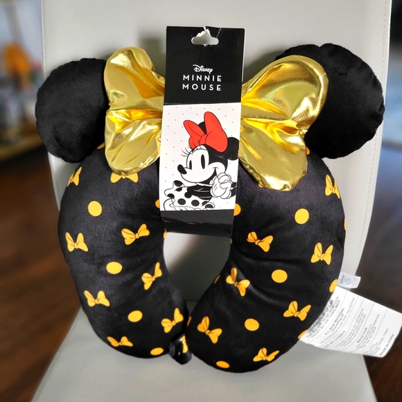 Disney Accessories - NWT Disney Minnie Mouse travel neck pillow  w clip closure and bow gold black